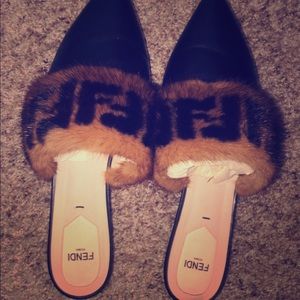 Fendi Sabots, Fendi Flats, Fendi Fur Shoes